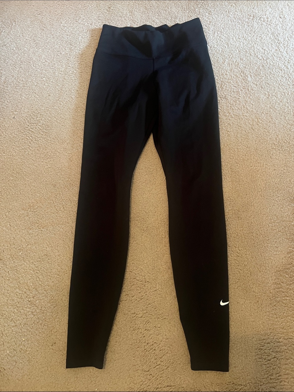 Nike Black Full-Length High-Waist Leggings with White Swoosh